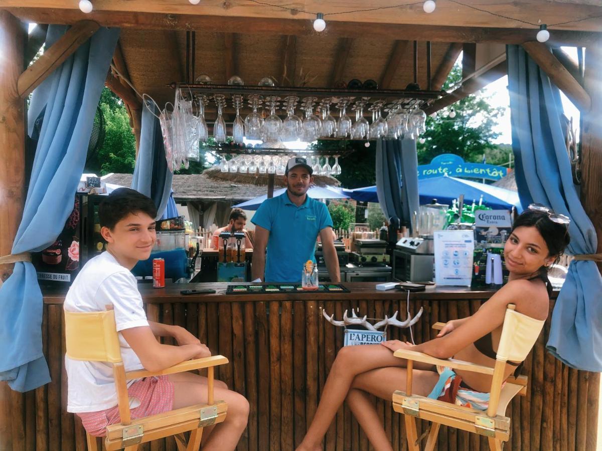 Camping Paradis Family Des Issoux Lalevade-d'Ardeche Exterior photo